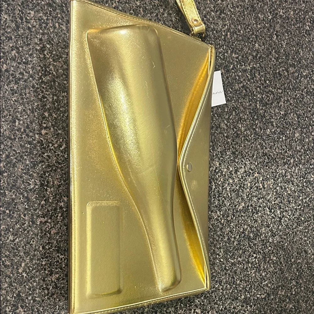 Gold Clutch Bag with magnetic close button!